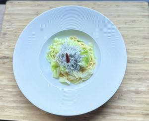 Domestic Shirasu and Zakugiri Cabbage Aglio Olio
