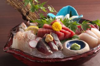 Assortment of five types of sashimi for 1 person