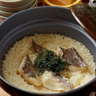 【仅限11月、12月周日至周四】90分钟无限畅饮【特制鲷鱼饭套餐】（7道菜）6000日元