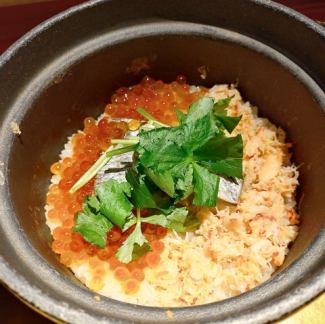季節の鯛めし【蟹といくらの鯛めし】