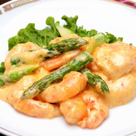Stir-fried shrimp and asparagus with mayonnaise