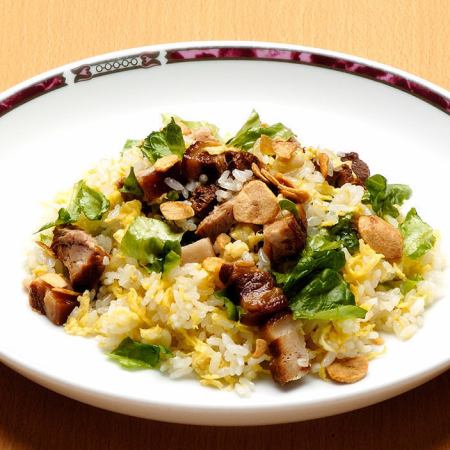 Garlic fried rice with braised pork and lettuce