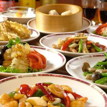 Full-fledged Chinese menu is abundant ♪