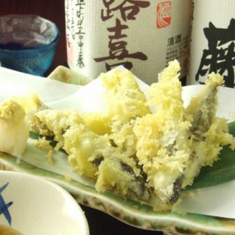 Young sweetfish tempura