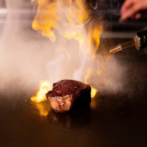 こだわりの熟成黒毛和牛