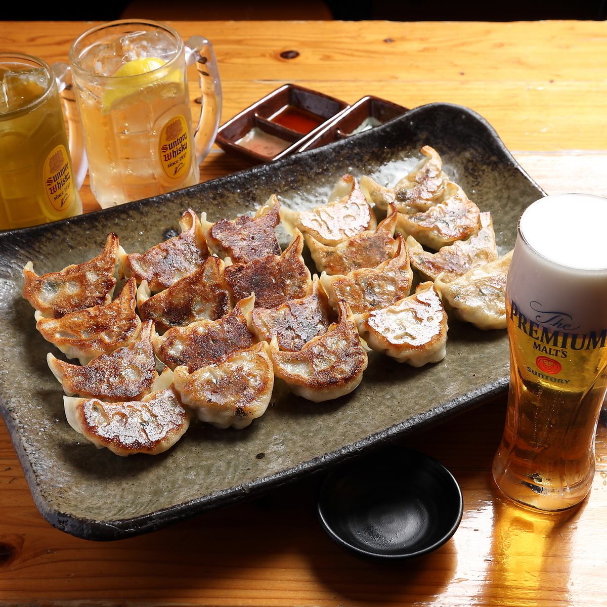 餃子食べ放題に飲み放題付きコースもご用意ございます。