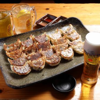餃子好き必見！りん屋自慢の餃子がお腹いっぱい食べられる♪120分【食べ飲み放題】4280円(税込)