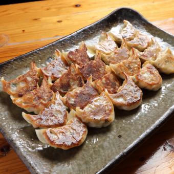 餃子盛り合わせ　1人前