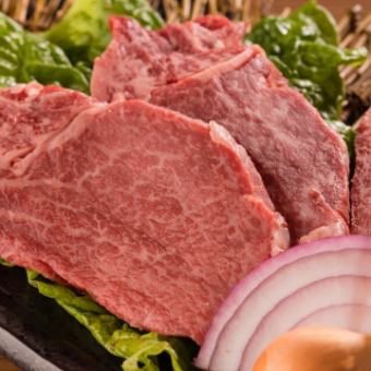 【嚴選黑毛和牛套餐】嚴選瘦肉片、鹹牛舌等11道菜品+2H無限暢飲7,000日元