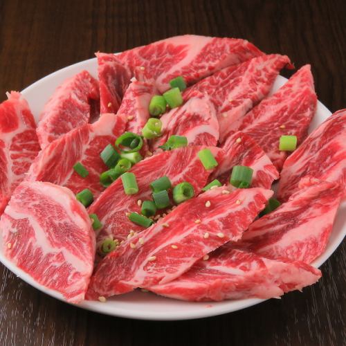 Domestic beef Nakaochi ribs