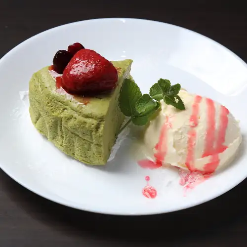 抹茶ケーキ+アイス 