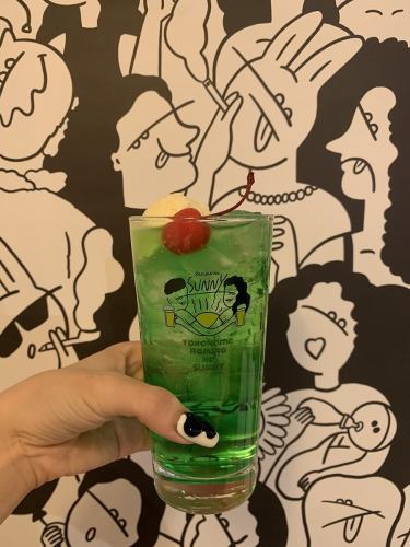 種類が豊富!色とりどりの各種サワー