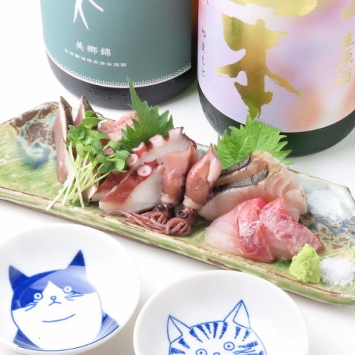 【市場直送】豊洲の刺身5種盛◆魚の卸も手掛ける自社買い付けの旬魚