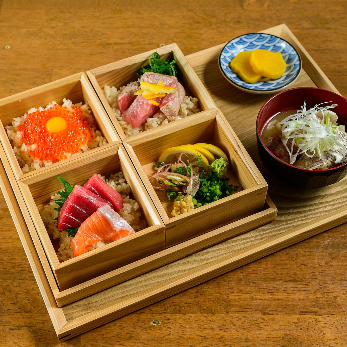 4～6名に最適なくつろげる半個室。プライベートな空間で食事を♪