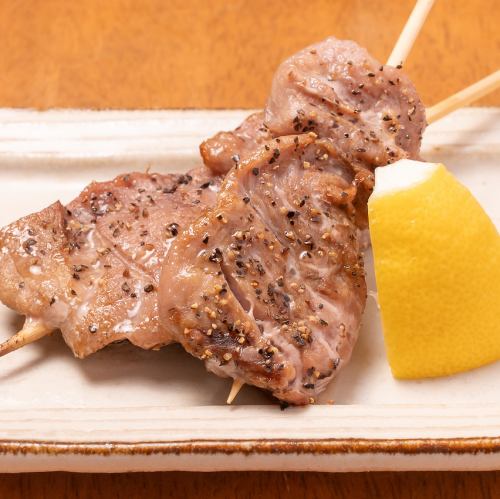 希少部位!!美ら鮪ほほ肉～黒胡椒～