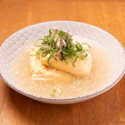 たっぷり餡かけ出汁巻き