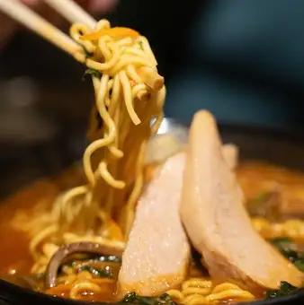 ユッケジャンラーメン