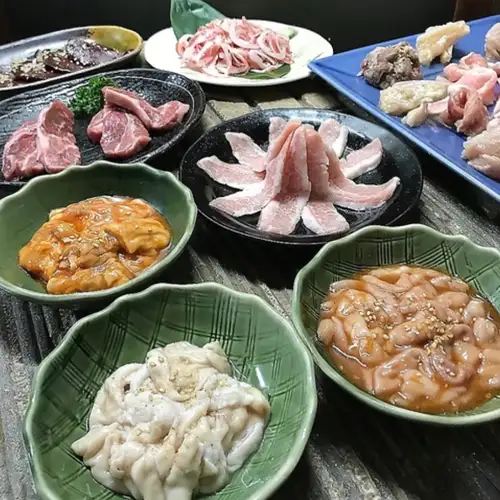 A wide selection of carefully chosen domestic meats are available!!