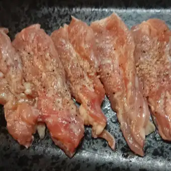 とり小肉