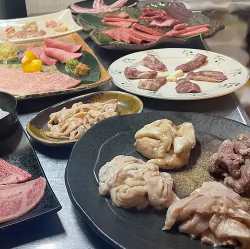 All beef, pork, and chicken are domestically produced, primarily from Hokkaido!