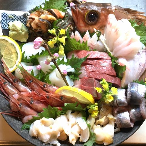 地元のお客様からも納得いただく鮮度と質！『海へい波へい』自慢の鮮魚料理の数々