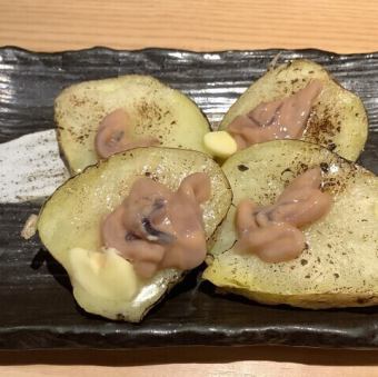 じゃがバター 塩辛のせ