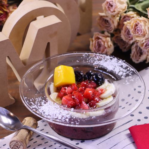 大人気のランチやスイーツ