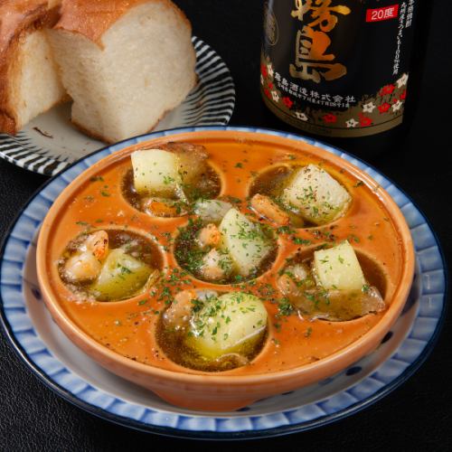 Potato and shrimp ajillo