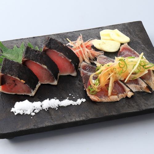 Assorted straw-grilled bonito with salt and sauce