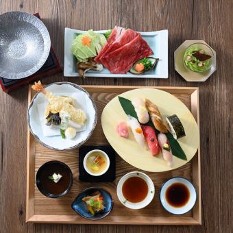 【みなと彩御膳】 天麩羅・茶碗蒸し・選べる小鍋・鮨六貫など 全6品 6000円（税込）