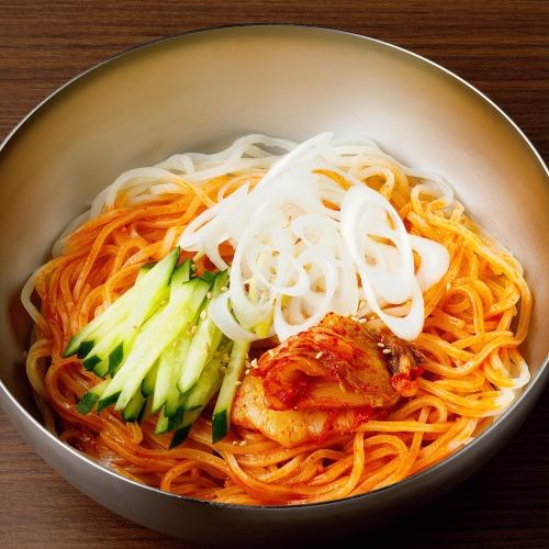 うま辛ビビン冷麺