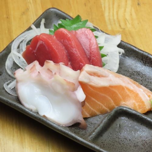 鮮度抜群の旬魚を堪能♪刺身盛り合わせで至福の乾杯を◎