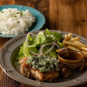 Weekly chicken plate lunch