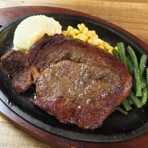 [Enjoy a hearty steak menu!]