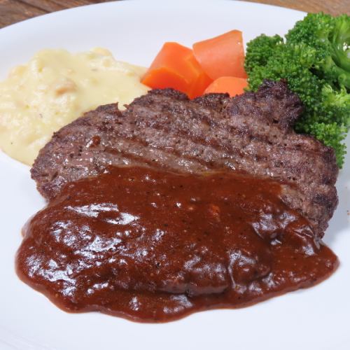 【食べ応え満点のステーキメニューがご賞味いただけます♪】