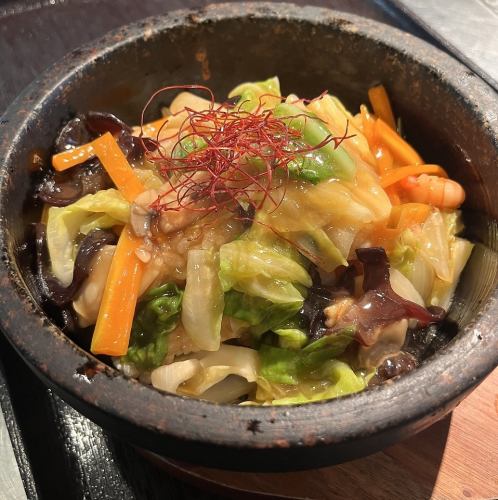 Scorched stone-grilled seafood with seasonal vegetables