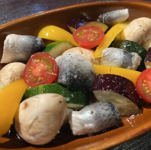 Sardines and summer vegetables ajillo