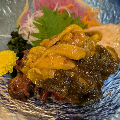 Sea squirt and mozuku seaweed salad with vinegar dressing