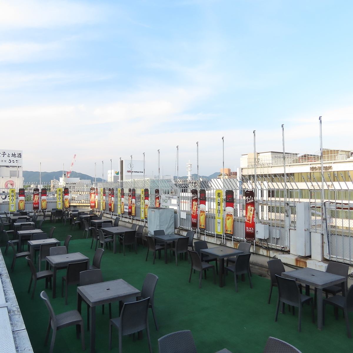 ゆったりとした店内！毎週水曜日は超お得なレディースデー