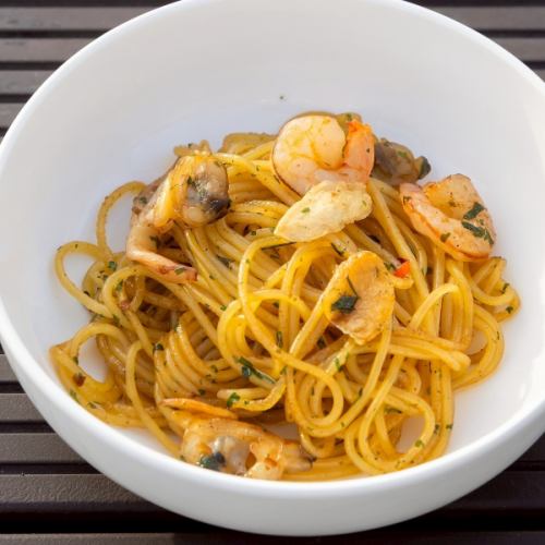 スパゲティペペロンチーノ