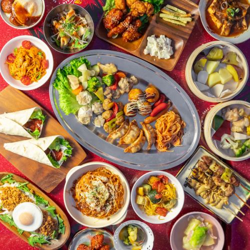 50種類以上の多国籍料理が並ぶ圧巻のバイキング◎