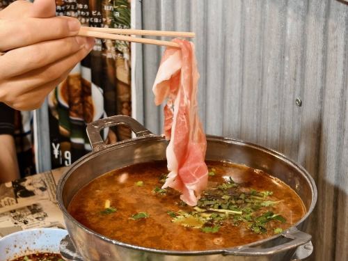 チムチュム(タイ風ハーブ鍋) 火鍋セット 1セット(1人前)