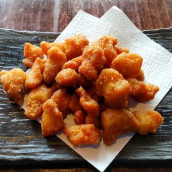 Crunchy fried chicken cartilage