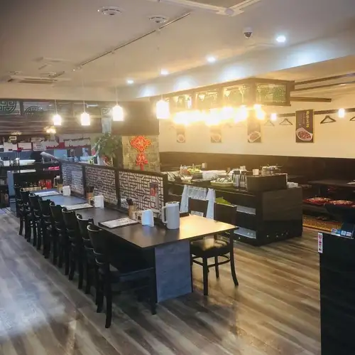 Enjoy authentic Chinese cuisine to your heart's content in a spacious and relaxing atmosphere!