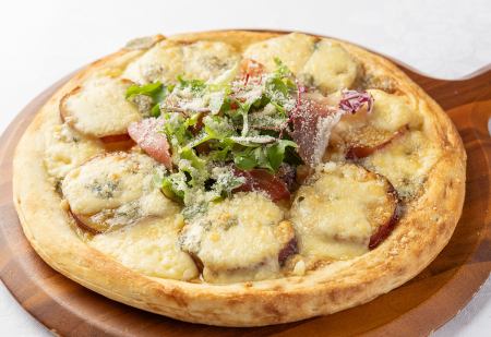 サツマイモのレモン煮とブルーチーズのピザ セット