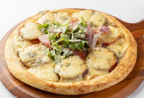 サツマイモのレモン煮とブルーチーズのピザ セット