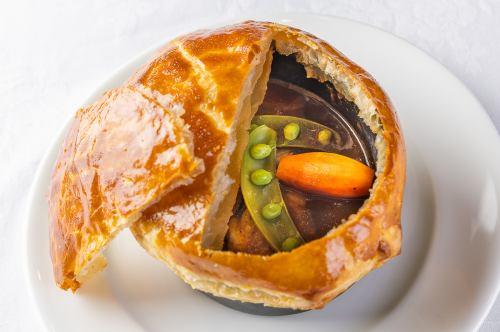 牛肉と野菜のブレゼ パイ包み焼き　　セット