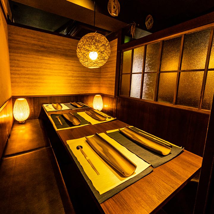 大人な雰囲気ある店内は、少人数～団体様まで個室でご案内！