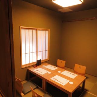 ３名様よりご利用可能な個室席がございます。