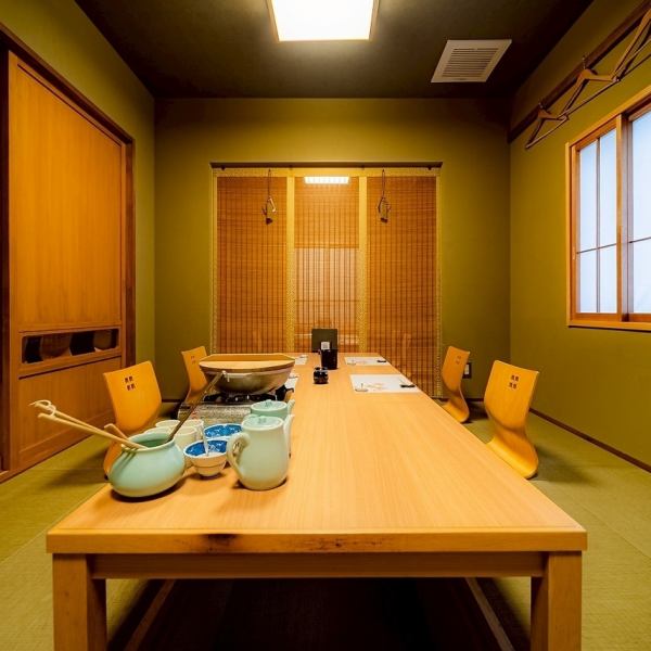 ■□■人気の個室のご予約はお早目に■□■古民家を改装したくつろぎの和空間。掘り炬燵式の個室は大人気のため予約殺到。早めのご予約をおススメいたします。各種宴会に最適です！